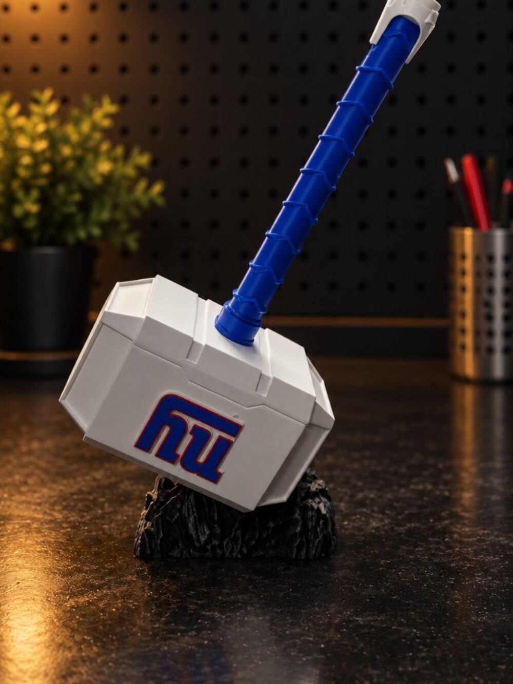 New York Giants 3D Printed Thor Hammer w/ Wall Mount Fan Display Decor